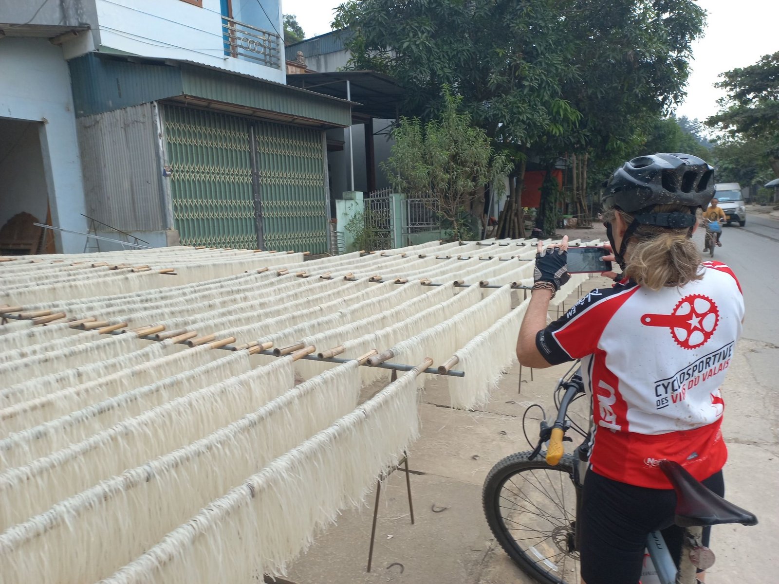 5 Days Luang Prabang Cycling To Thailand Border